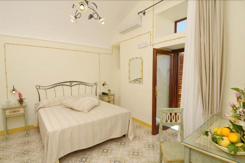 프라이아노 로칸다 데글리 데이 B&B 외부 사진