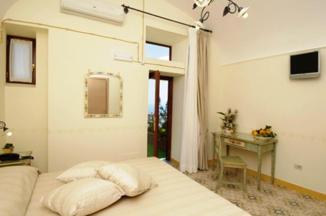 프라이아노 로칸다 데글리 데이 B&B 외부 사진